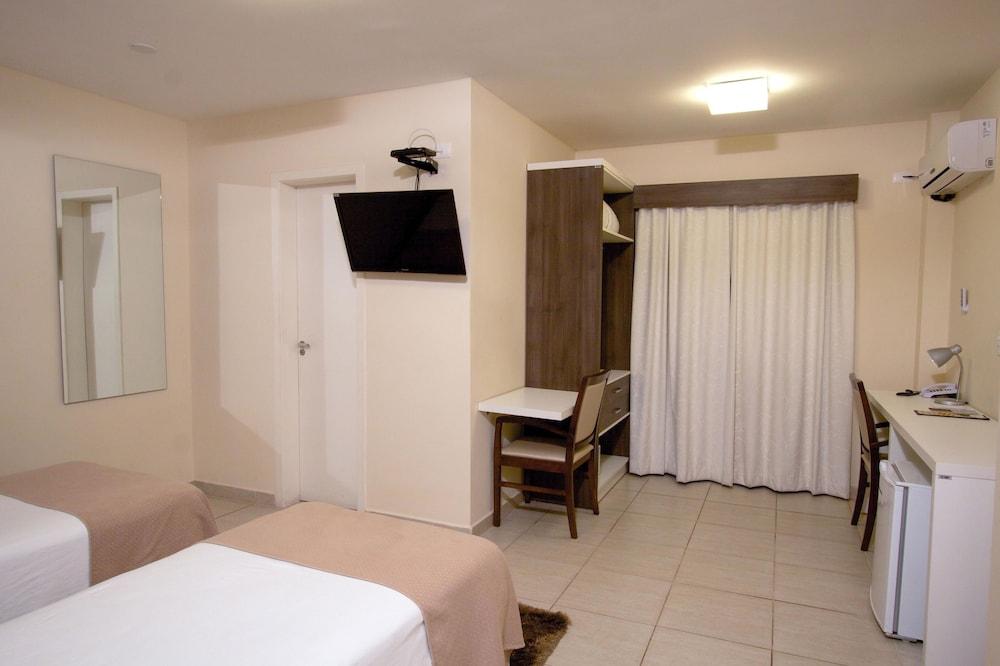 Bristol Portal Do Iguacu Curitiba Aeroporto Hotel Екстериор снимка