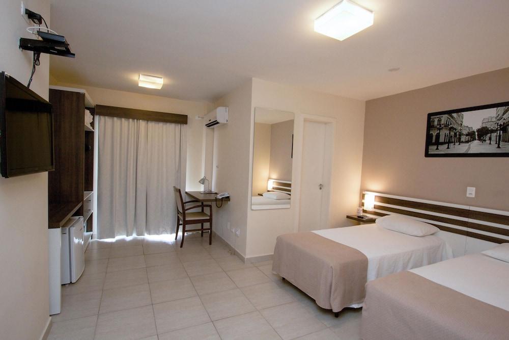 Bristol Portal Do Iguacu Curitiba Aeroporto Hotel Екстериор снимка