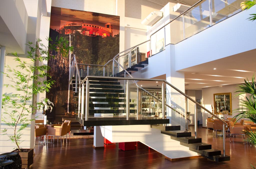 Bristol Portal Do Iguacu Curitiba Aeroporto Hotel Екстериор снимка